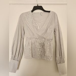 Formal Flattering Express Long sleeve Blouse Size Small